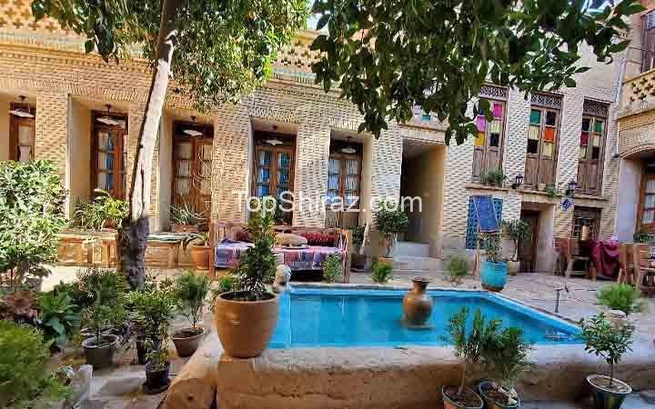 چرا هتل‌ های سنتی در شیراز محبوب هستند