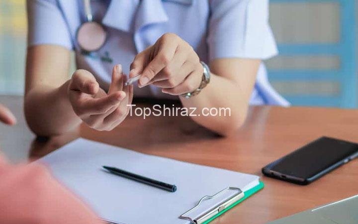 بررسی نظرات و تجربه بیماران قبلی